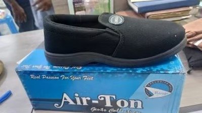 imgi_105_rs-w_370-cg_true-m-19-mnlq99NgEJCGXnDE